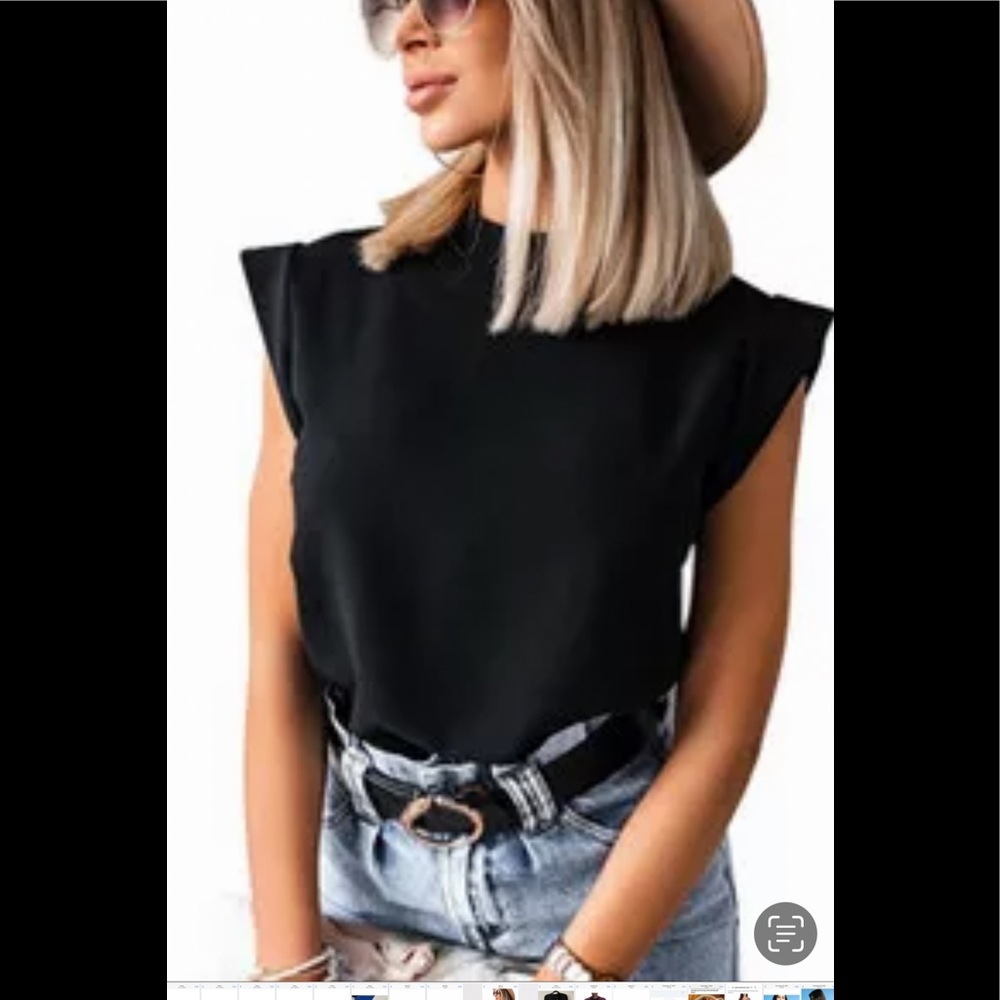 Paperoc Sleeveless padded shoulder tee black